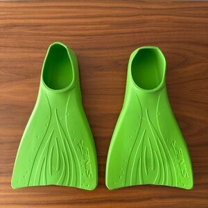 Able Vibrant Green Kids Swim Fins